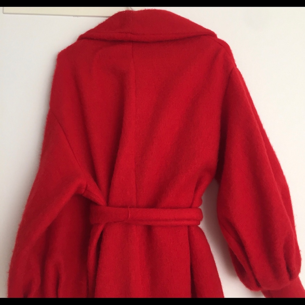 Red Robe Jacket - Picture 4 of 4